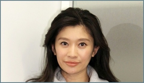 篠原涼子 口元が不自然 (2)
