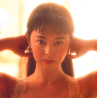 ミスチル解散か桜井の嫁・吉野美佳の乳がん
