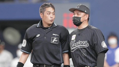 白井球審が佐々木朗希 (2)