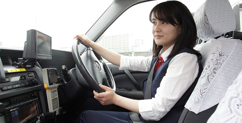 生田佳那 美しすぎるタクシードライバー がさんま御殿に登場 画像 独女ちゃんねる 生田佳那 美しすぎるタクシードライバー がさんま御殿に登場 画像 独女ちゃんねる