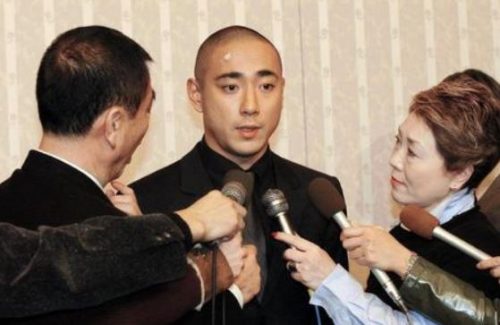 海老蔵かくしご現在画像 隠子のお母さん日置明子の呪いが怖い 独女ちゃんねる