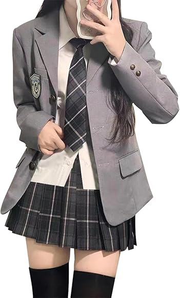 【画像】２０００年代のＪＫ「スカートクソ短い上に生パンです」←これ