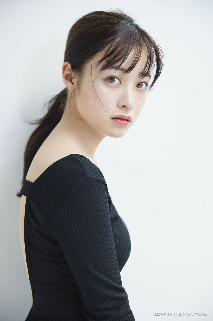 【画像】橋本環奈、ボンキュッボンのダイナマイトＢＯＤＹ