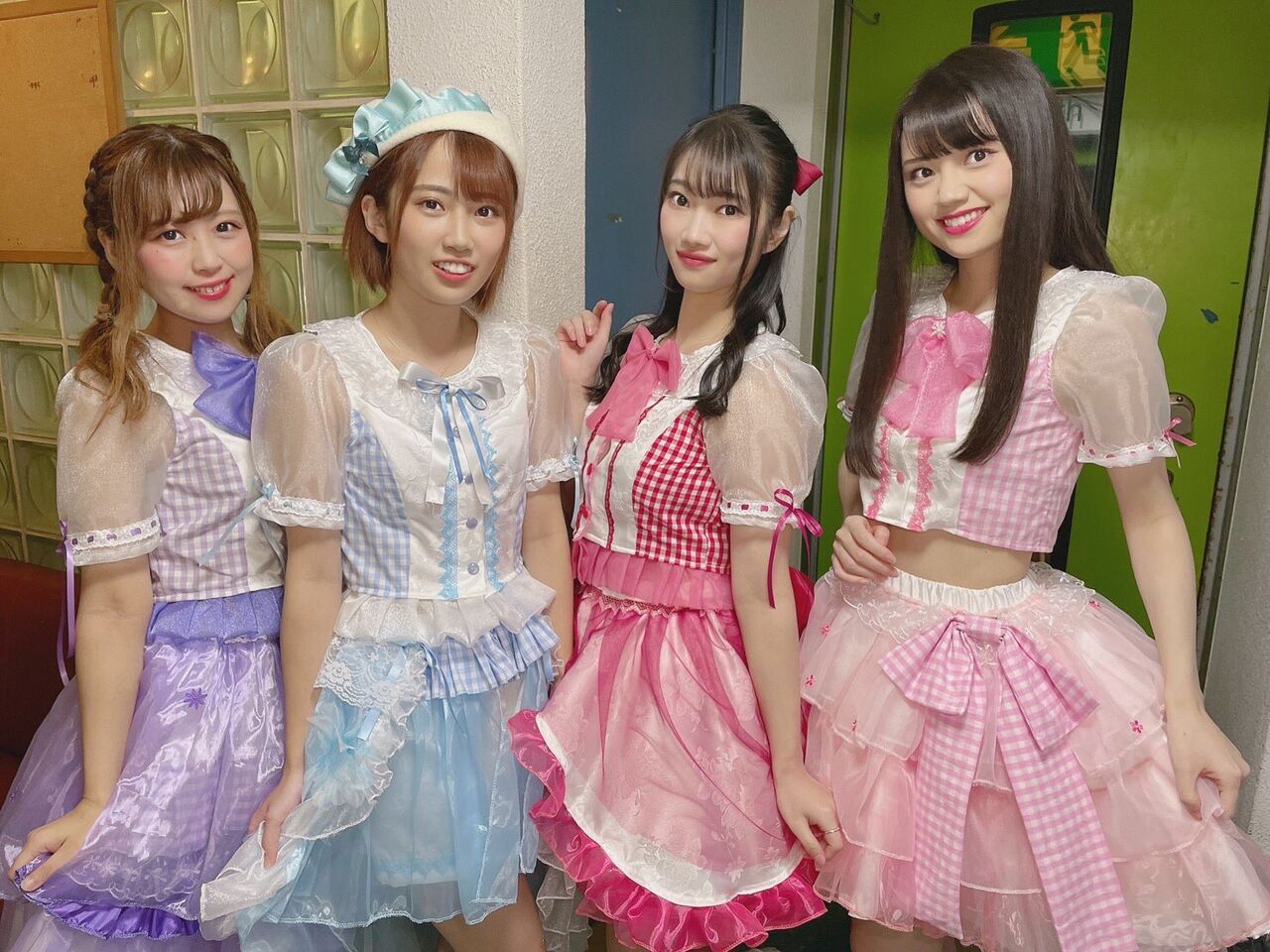 【悲報】地下アイドルさん、爆乳を披露したメンバーのフォロワーだけ暴増ｗｗｗｗ