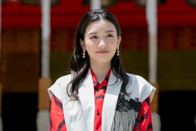 【画像】永野芽郁ちゃん、結構おっぱいがあるwww