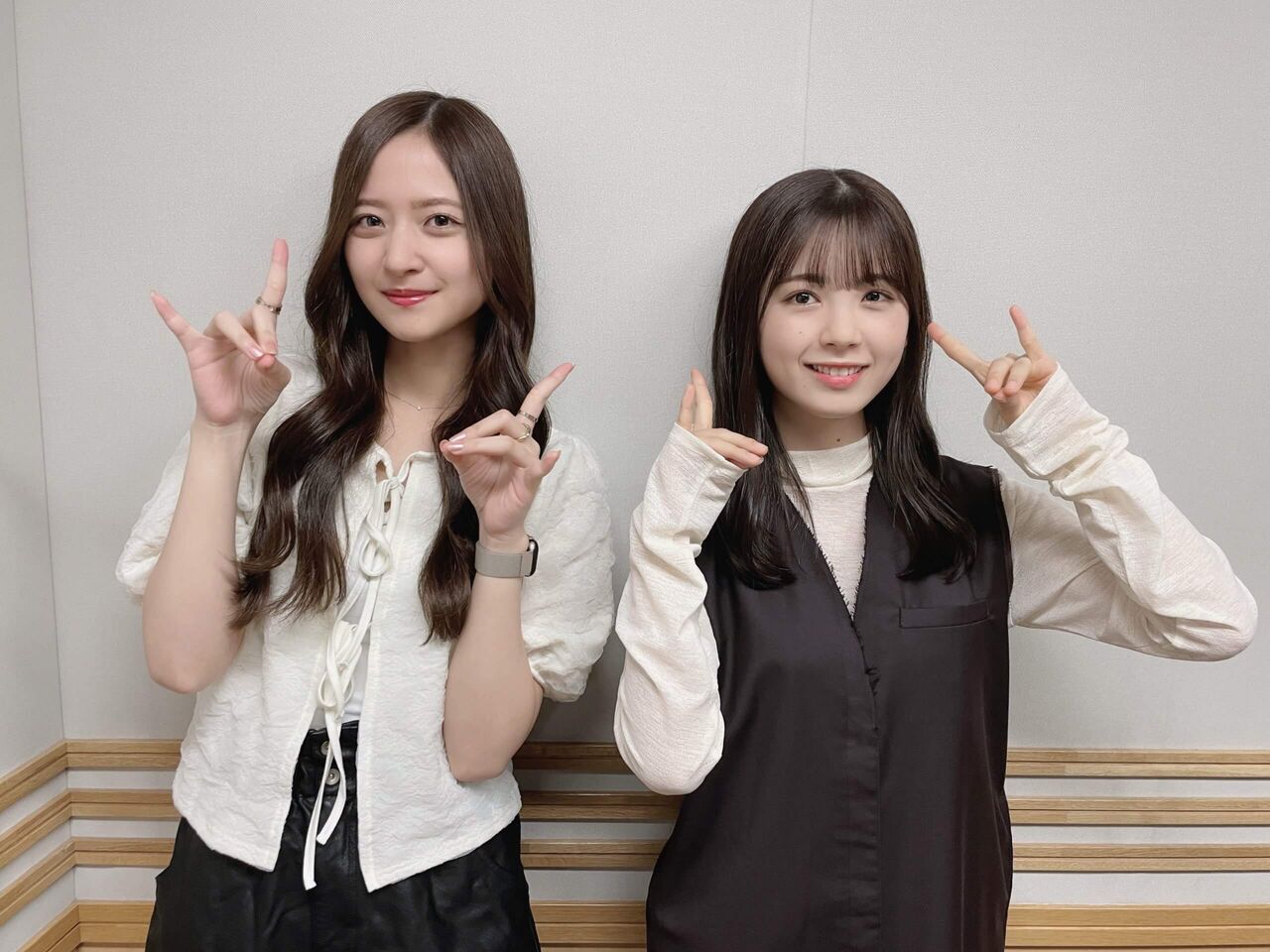【悲報】 “きつねダンス”で話題 金川紗耶（２２）、活動休止を発表！