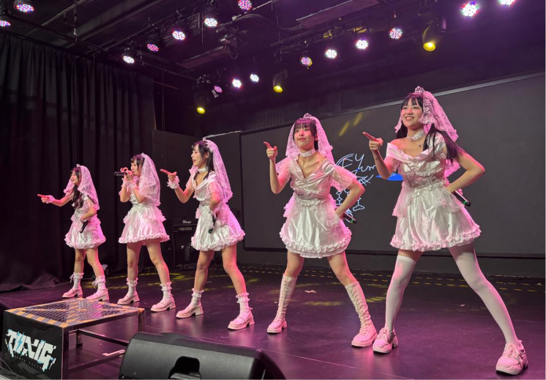 【動画】激マブ地下アイドルさん、ファンのを咥えるｗ ｗ ｗ