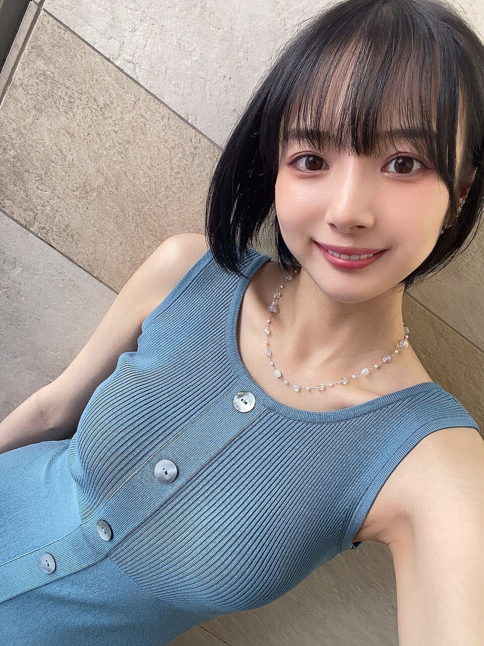 【画像】岡田紗佳とかいう日中ハーフプロ雀士ｗｗｗ