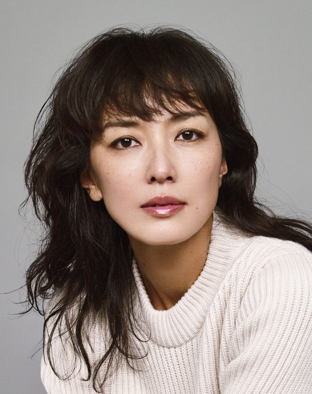 【画像】 女優板谷由夏さん(50)のドレスwwwwwwwwwwwwwwwwwwwwwwww