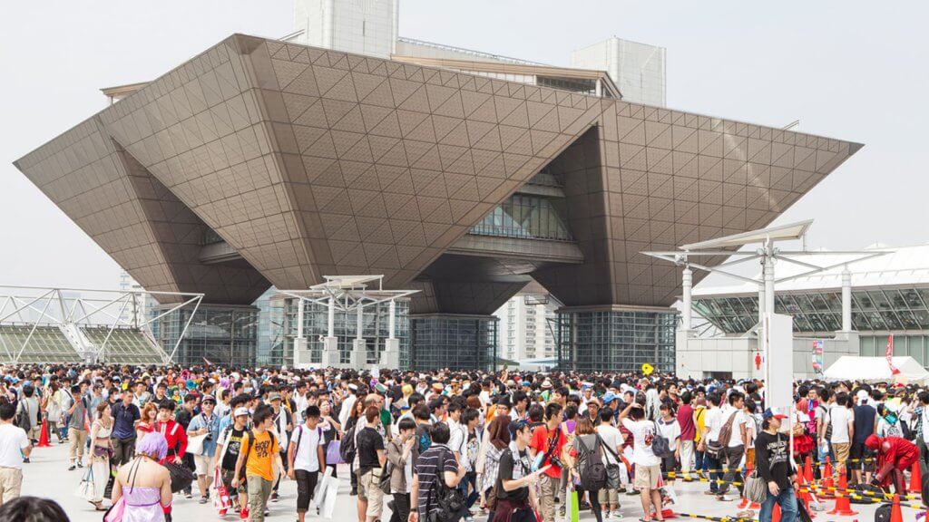 【画像】コミケ女さん、露出が限界突破ｗ ｗ ｗ