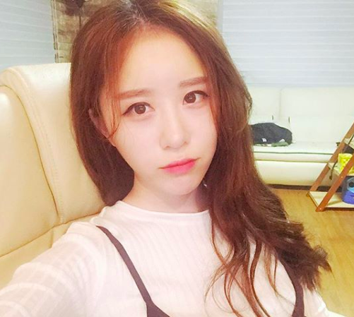 【画像】ユーチューバー女さん、また越えてはいけない一線を越えてしまうｗｗｗｗｗ