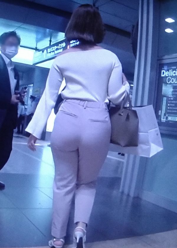 【画像】女子のお尻恐怖症だから絶対に画像貼るなよ！？