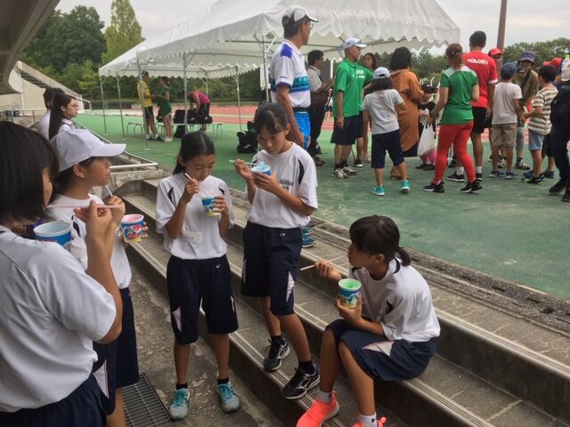 【画像】メキシコのＪＣモデル、ケツがでか過ぎるｗｗｗ