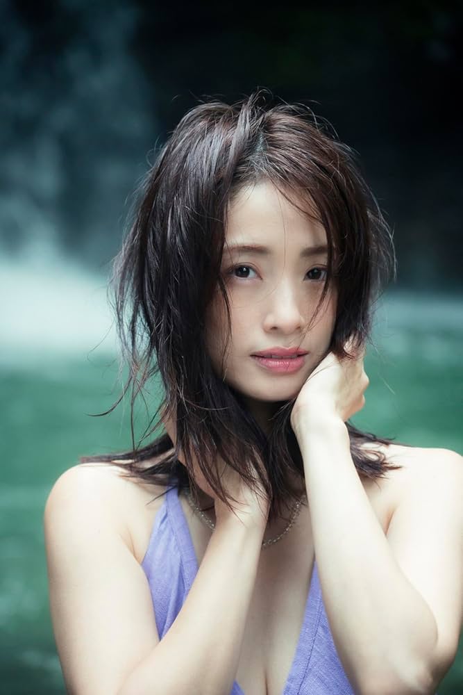 【画像】上戸彩の「美腹筋」ガチすぎて笑えないレベルｗｗｗ