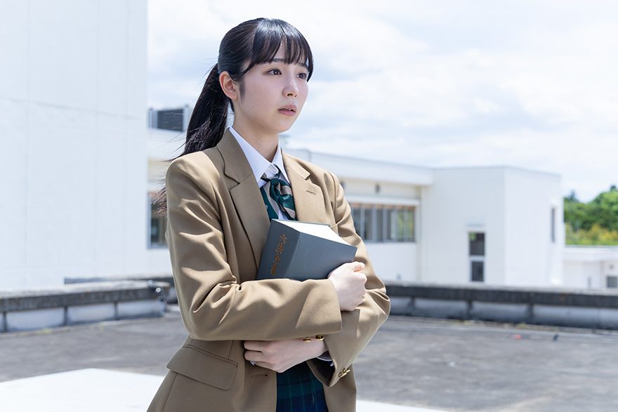 【画像】女子高生、体育祭でブラが丸見えｗ ｗ ｗ ｗ