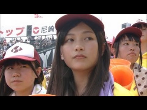 【画像】甲子園にエチエチガールが降臨するwwww