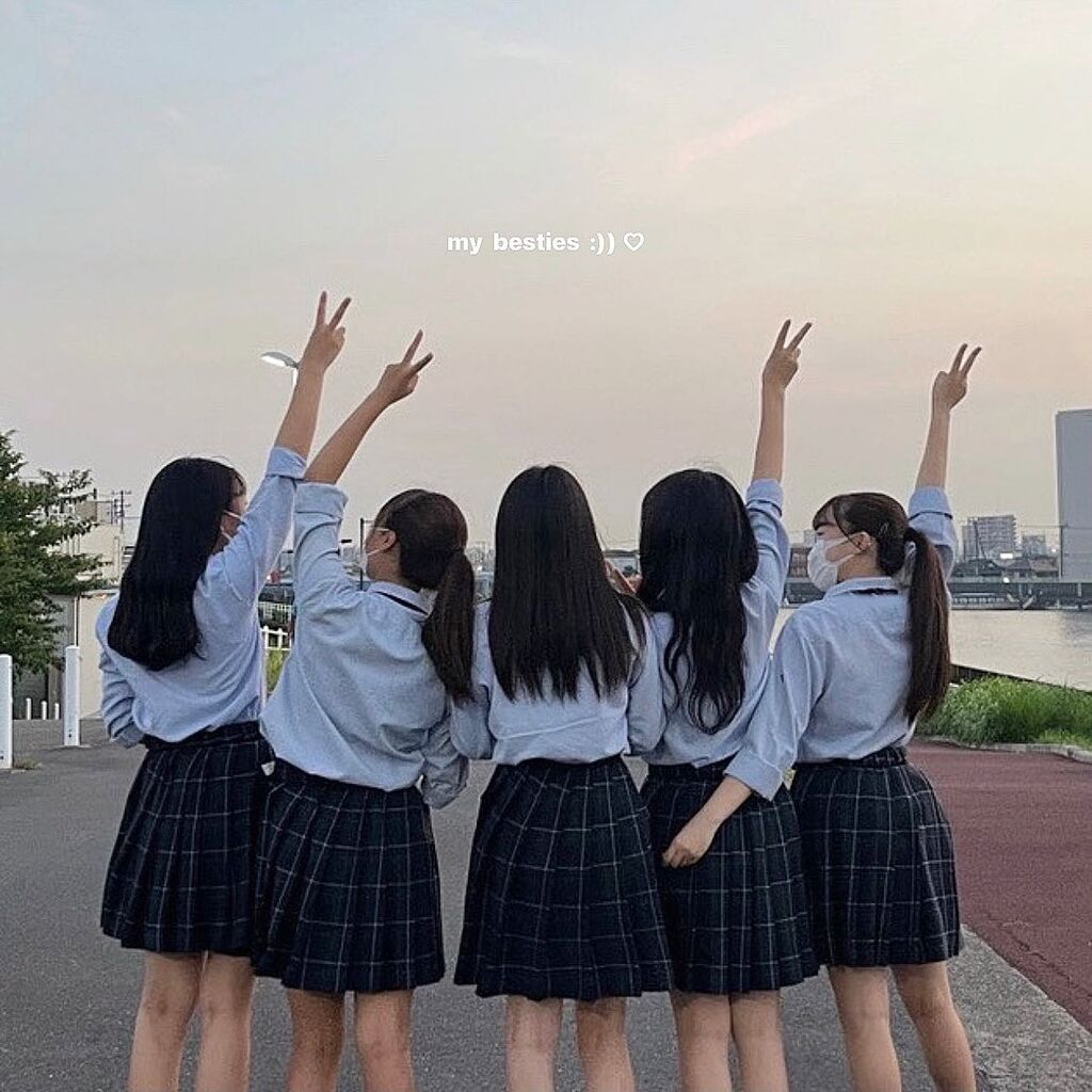 【画像】エチエチすぎる女子高生が撮られてしまうｗｗｗ