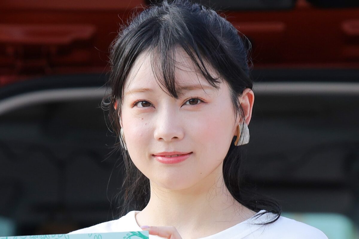 【画像】重盛さと美のナマ太もも、どすけべッッッ