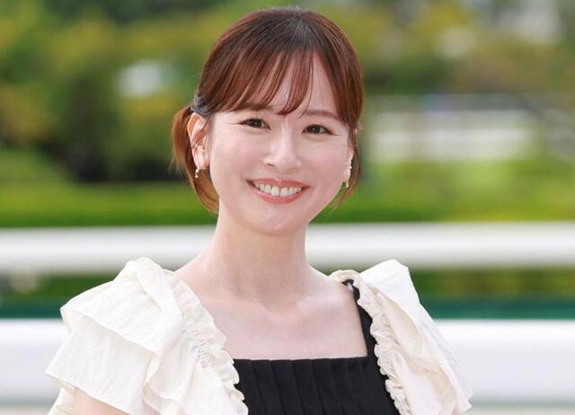 【画像】皆藤愛子さん（40）のノースリーブ姿がエロすぎると話題に