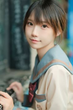 【動画】美少女アイドル、ライブ中に『これ』を始めて物議