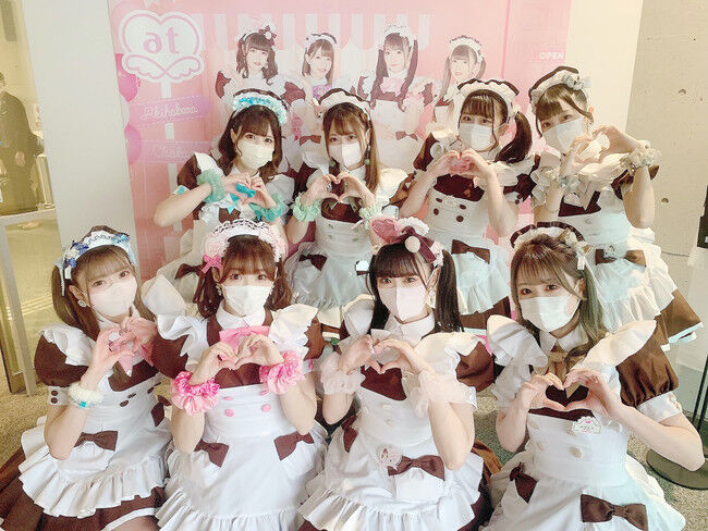 【画像】秋葉原に恐ろしすぎるメイドカフェが爆誕ｗｗｗ