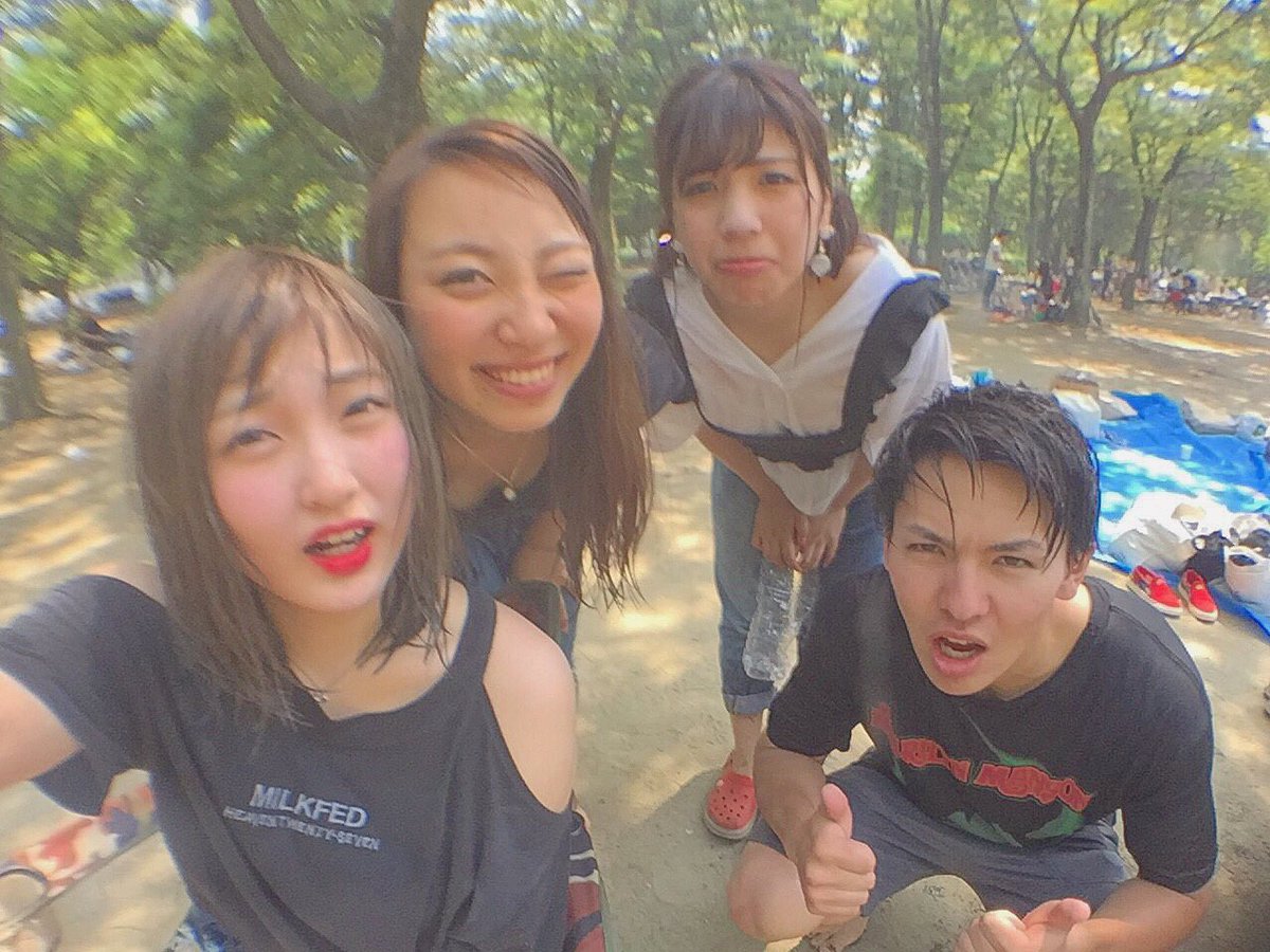 【画像】ヤリサー宅飲みの様子がこちらｗｗｗ