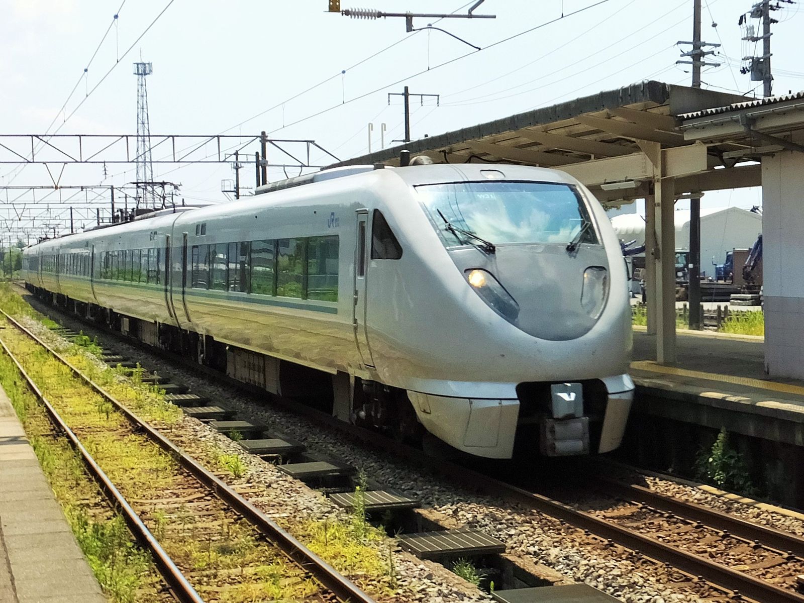 金沢赤い乗り鉄3能登で撮り鉄 ”ミスター乗り鉄 ”鉄進の旅路