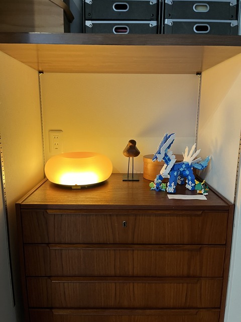 IKEA ヴァルムブリクスト LEDテーブルランプ　ドーナツ型 間接照明 ガラス IKEA ヴァルムブリクスト LEDテーブルランプ ドーナツ型 間接