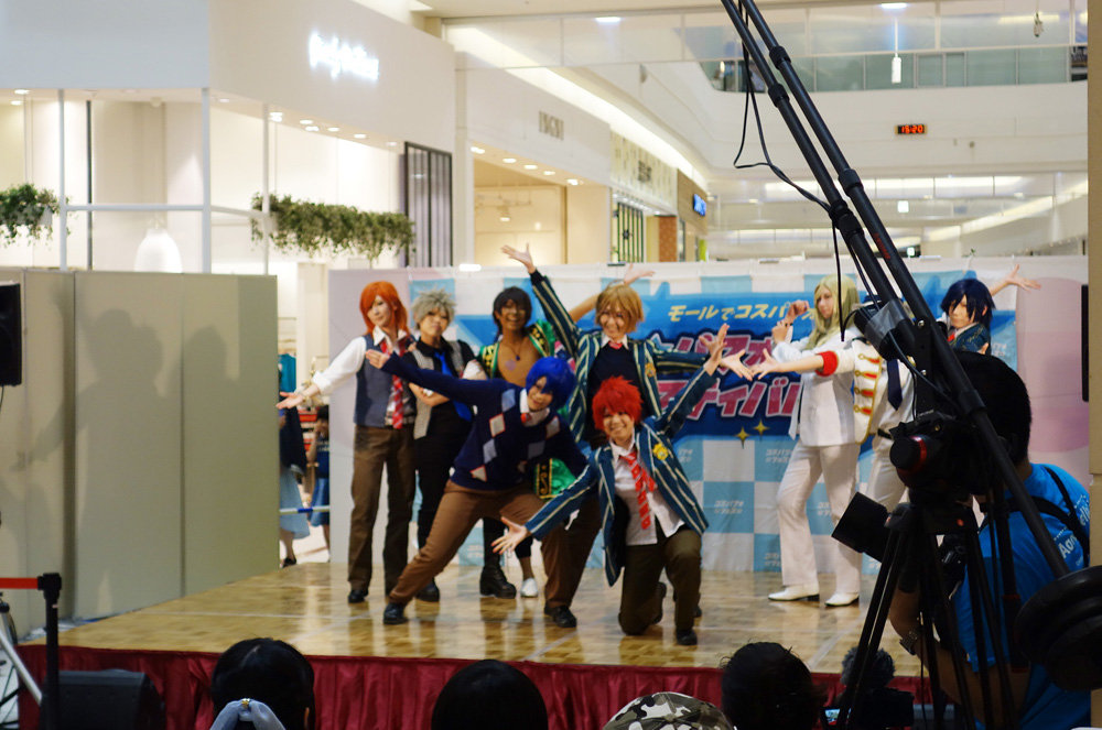 アニパフォを継ぐか 埼玉のショッピングモールでコスプレパフォーマンスフェスティバル始まる 駄チワワ 旅と怪獣舎