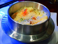 1055016_868192437_16small