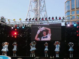 1055016_1988152586_97large