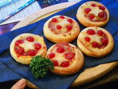 1055016_868192407_146small