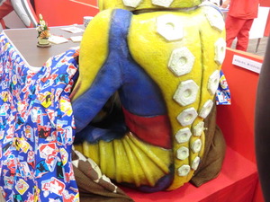 こたつに猫large