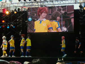 1055016_1988152591_249large