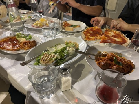 61669E9A-15CF-4D3F-A23C-D627D45C354D_1_105_c