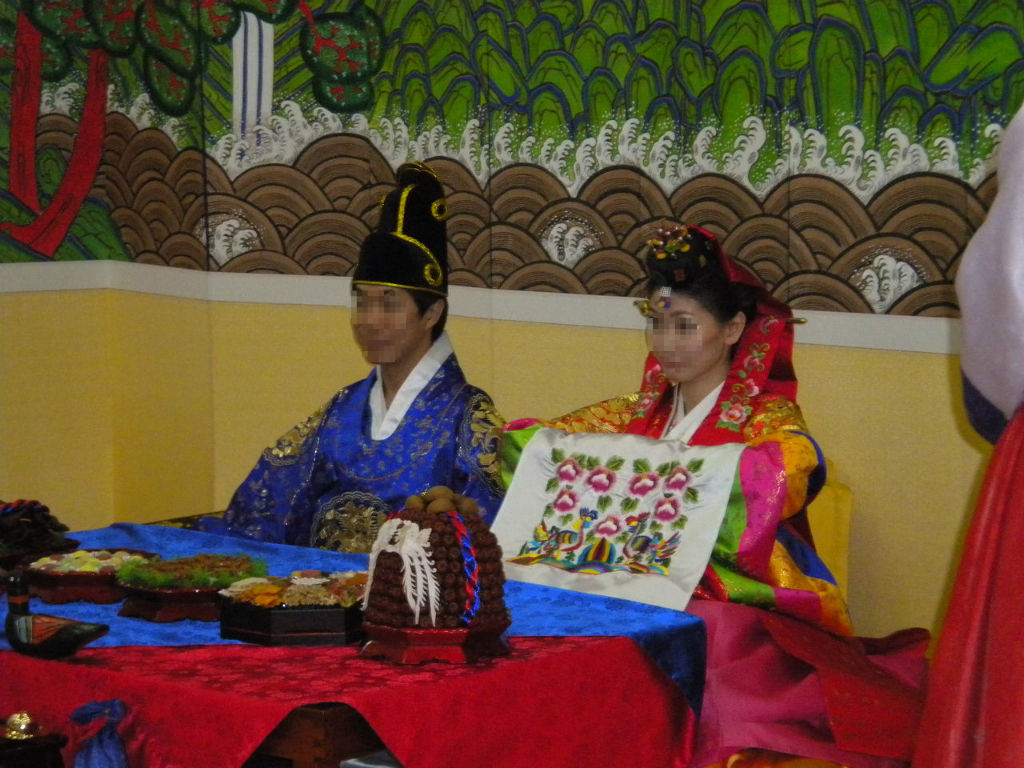 韓国の結婚式に行ってきました 伝統儀式 ペベック イェジンさんち 예진의 엄마 손