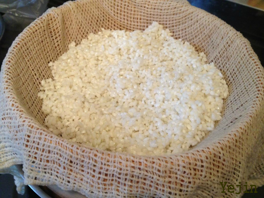 桜おこわ に フグ刺し ブリカマ で休日最後のお夕飯 イェジンさんち 예진의 엄마 손 桜おこわ に フグ刺し ブリカマ で休日最後のお夕飯 イェジンさんち 예진의 엄마 손