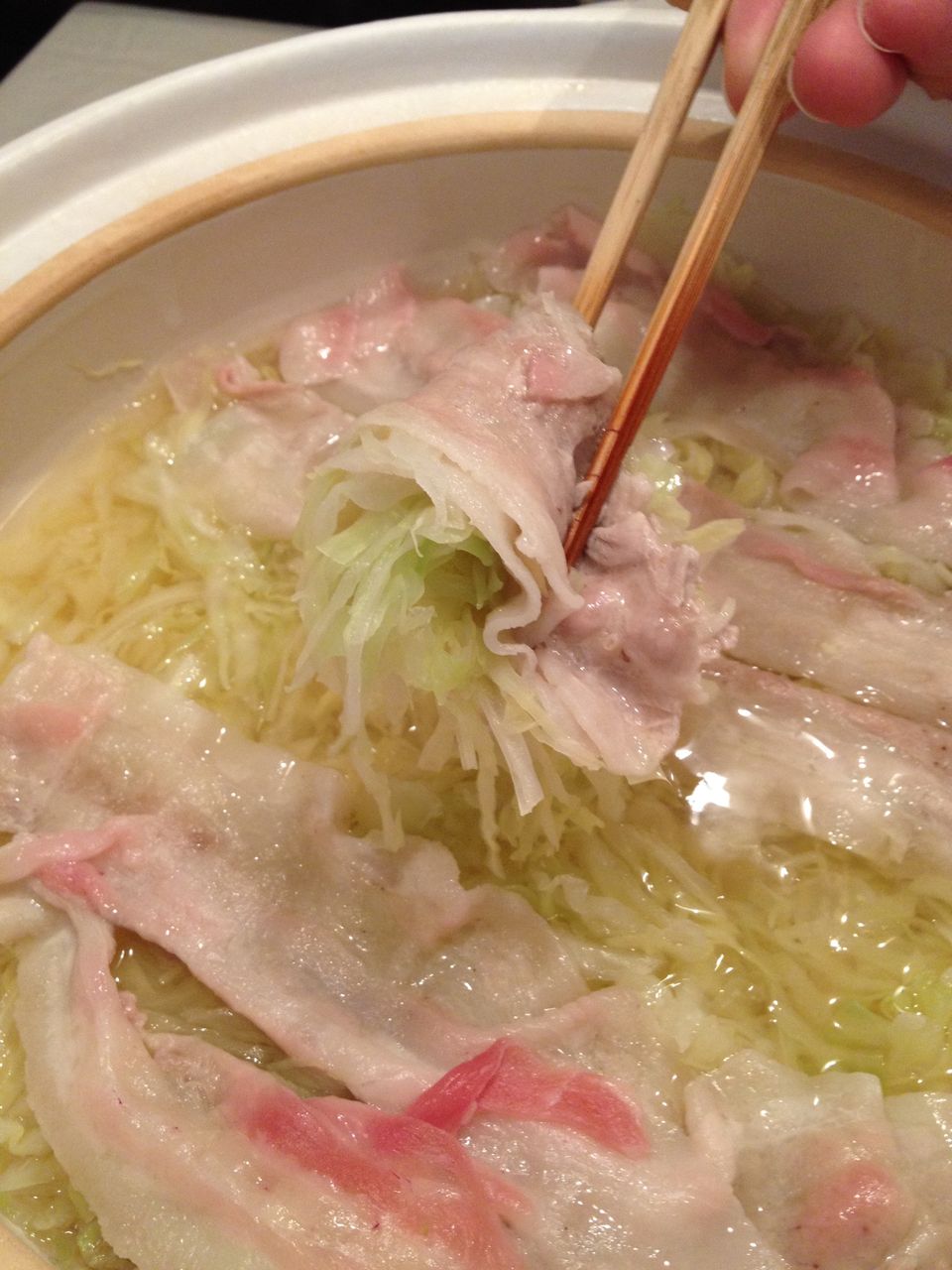 市販のお鍋スープで 山盛り冬キャベツしゃぶしゃぶ イェジン