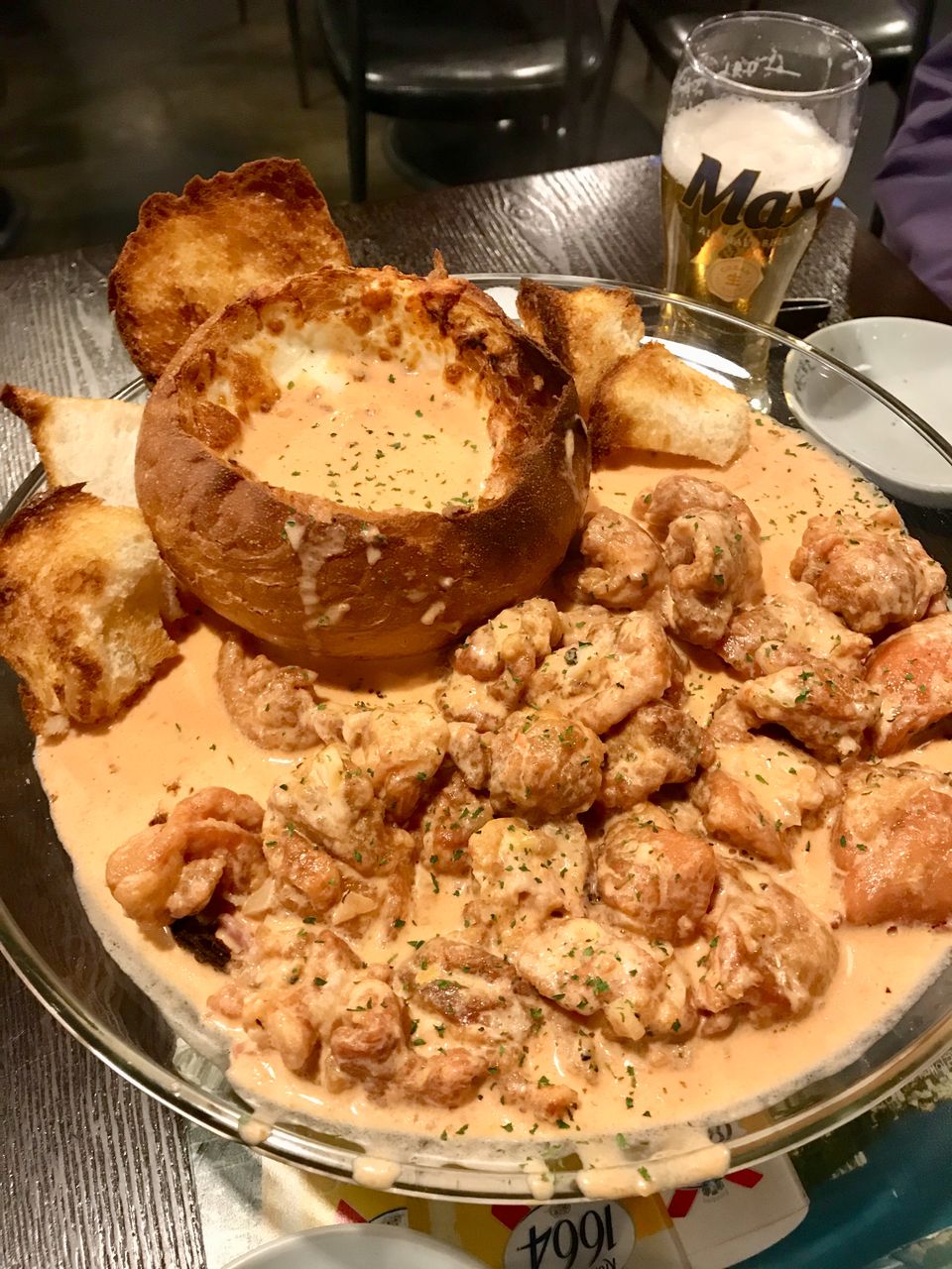 圧巻のもりもりチキンとソースの パネチキン イェジンさんち 예진의 엄마 손