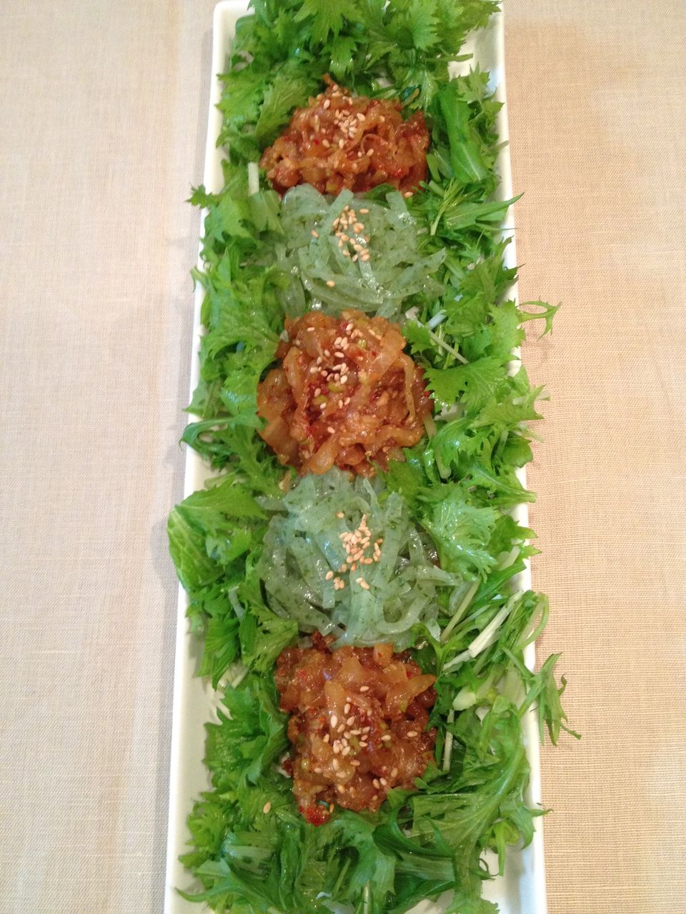 刺身こんにゃくと白菜キムチのサラダ タンピョンチェ風 イェジンさんち 예진의 엄마 손