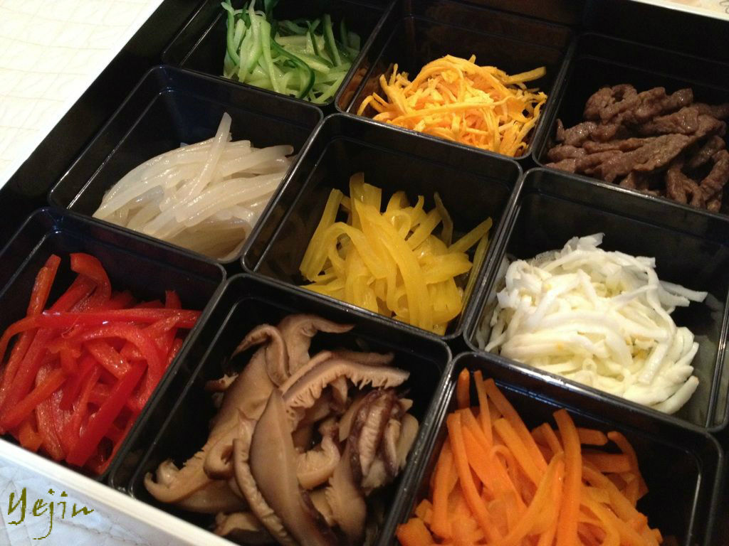 結婚記念日はおうちで宮廷料理を クジョルパン ノビアニ チャプチェ イェジンさんち 예진의 엄마 손