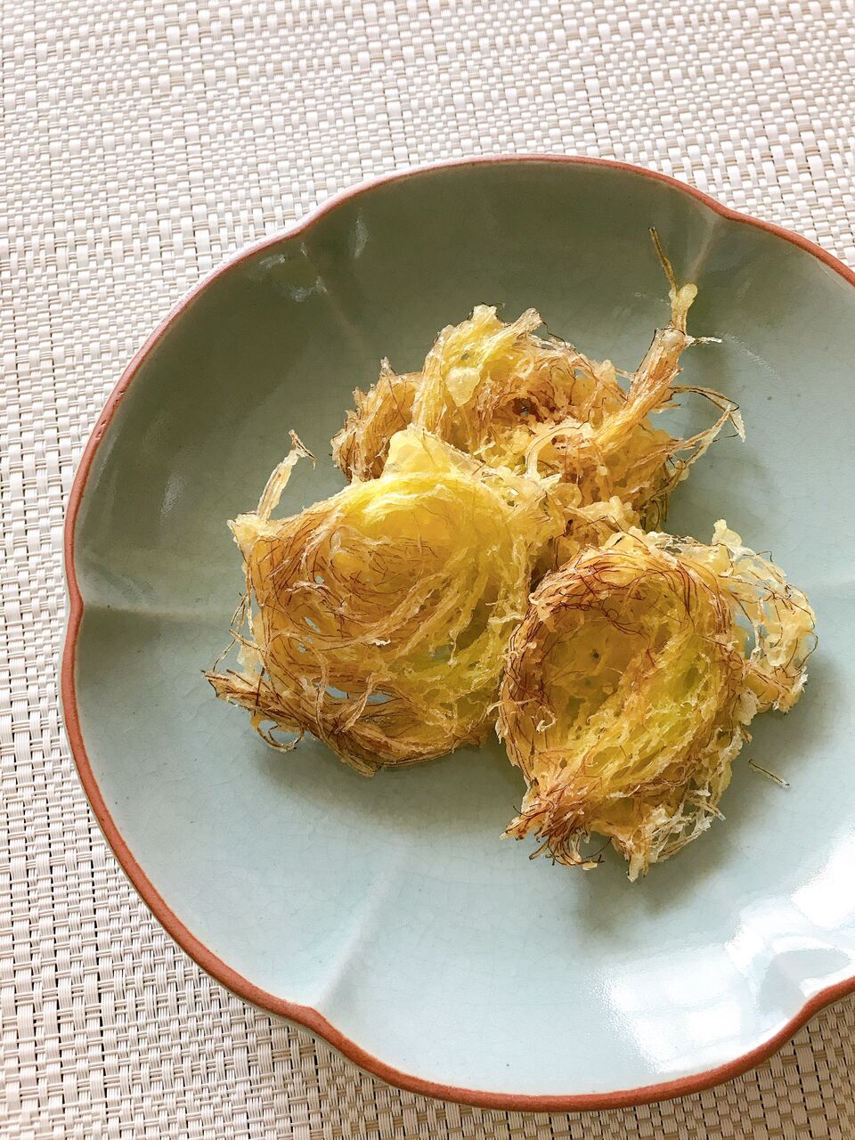 夏のお昼ごはん ワンタン麺 と とうもろこしのひげの天ぷら イェジンさんち 예진의 엄마 손