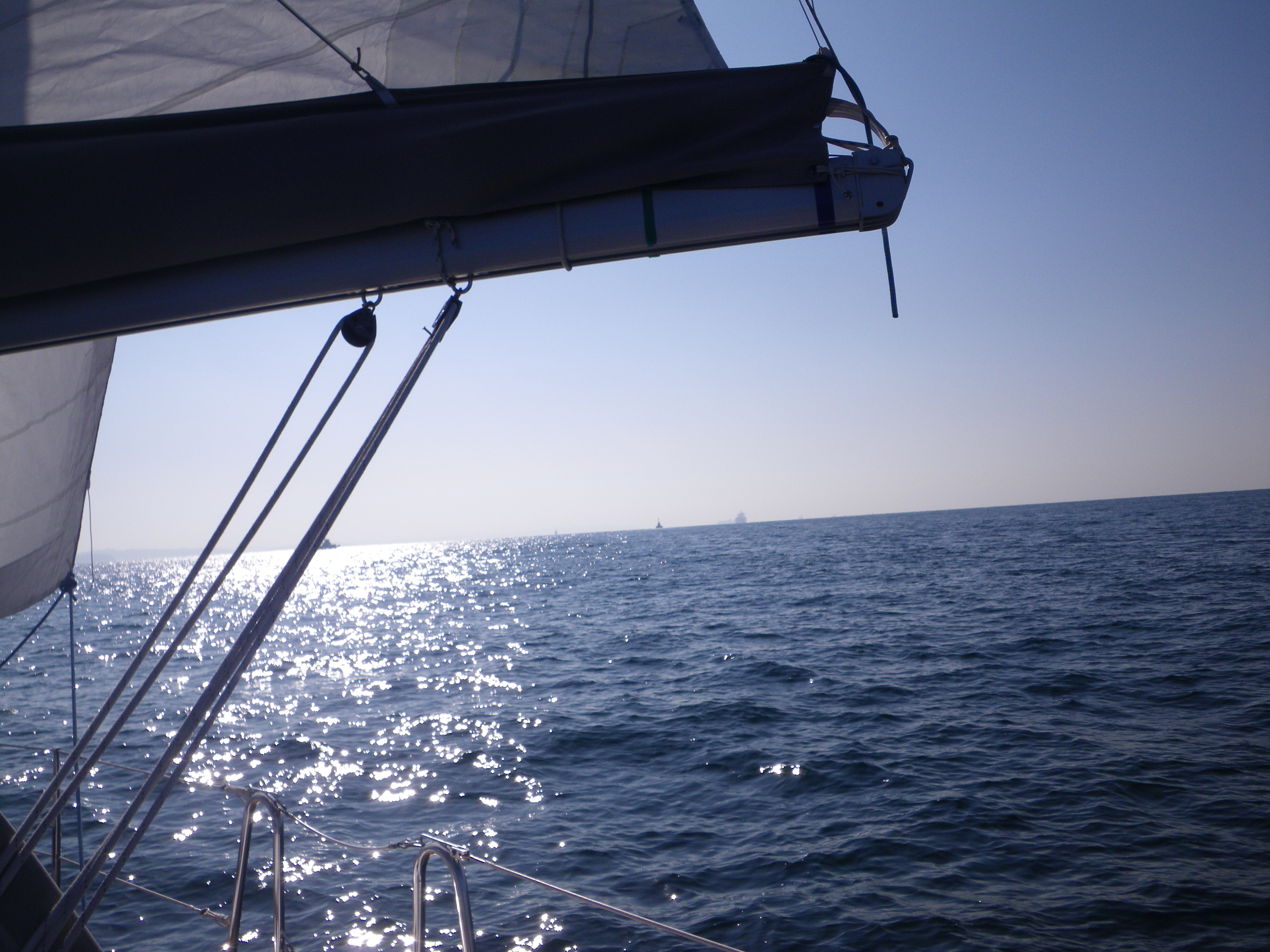東京湾の横断とばんや 瑞 風のセーリング日記