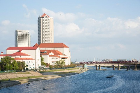 宝塚市国際観光協会宝来橋からの風景