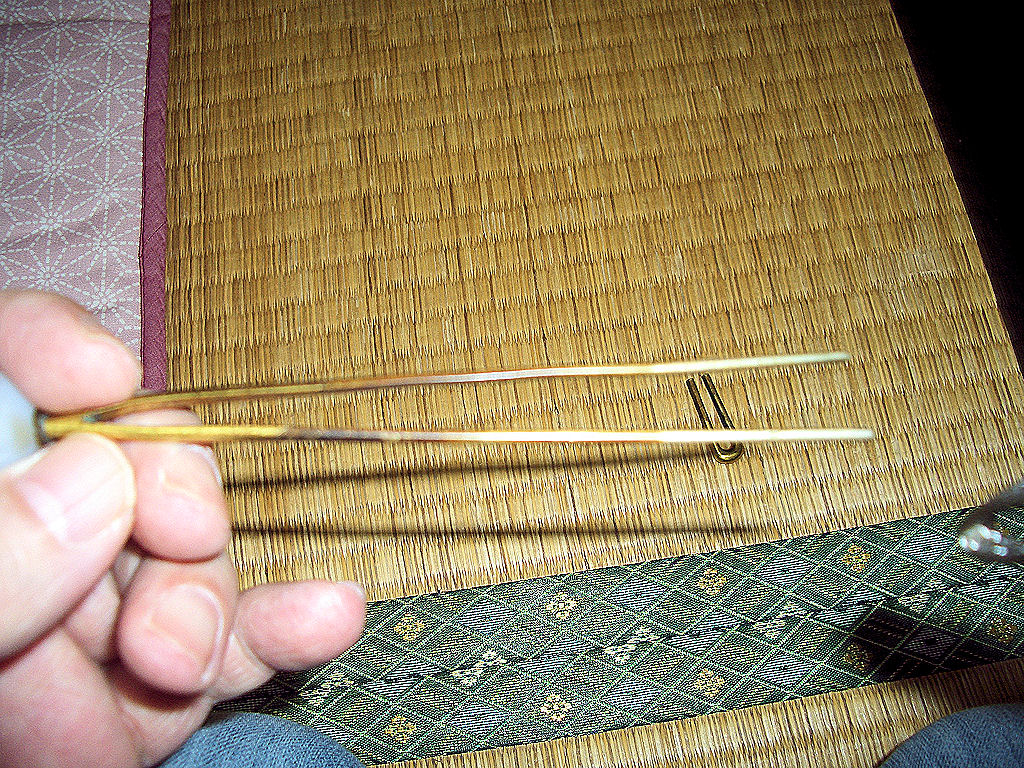 二股かんざしのホントの利用法 疑問付 無職のおっさん渡世日記