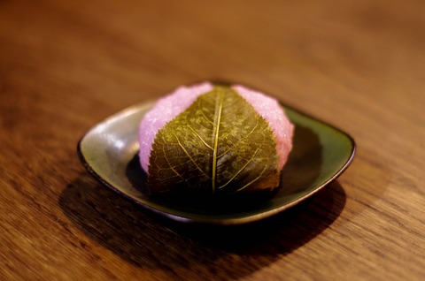 桜餅(オオシマザクラ)