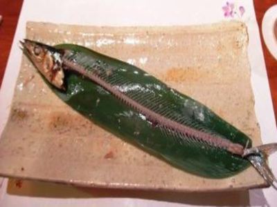 綺麗に魚食べる