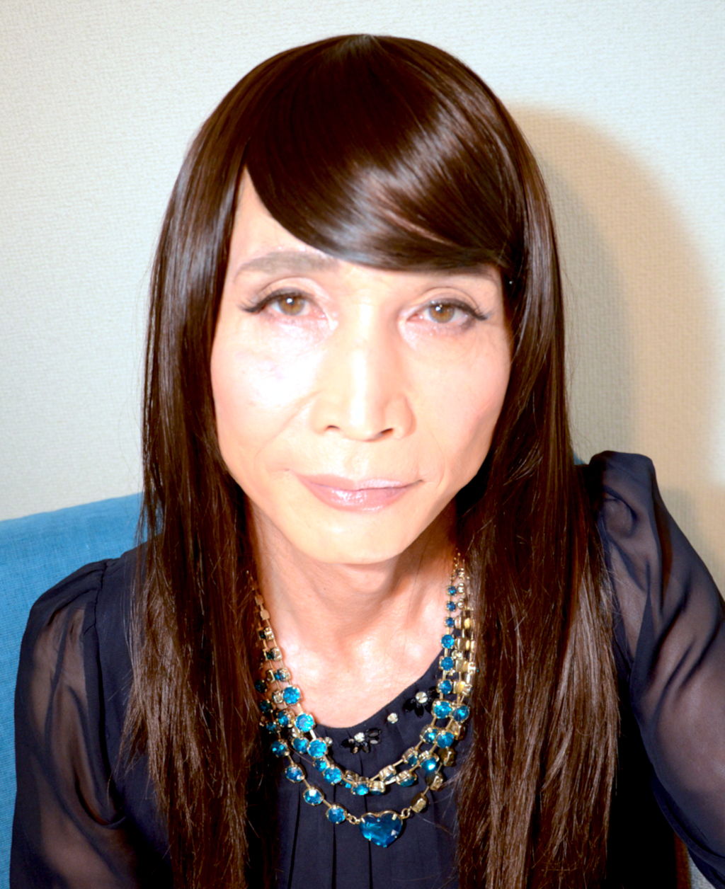 １年間 思い続けて来ました ７０代のお客様の変身姿公開 人生一度の変身 女装 体験ができる美容店 女装紳士 大阪 なんば
