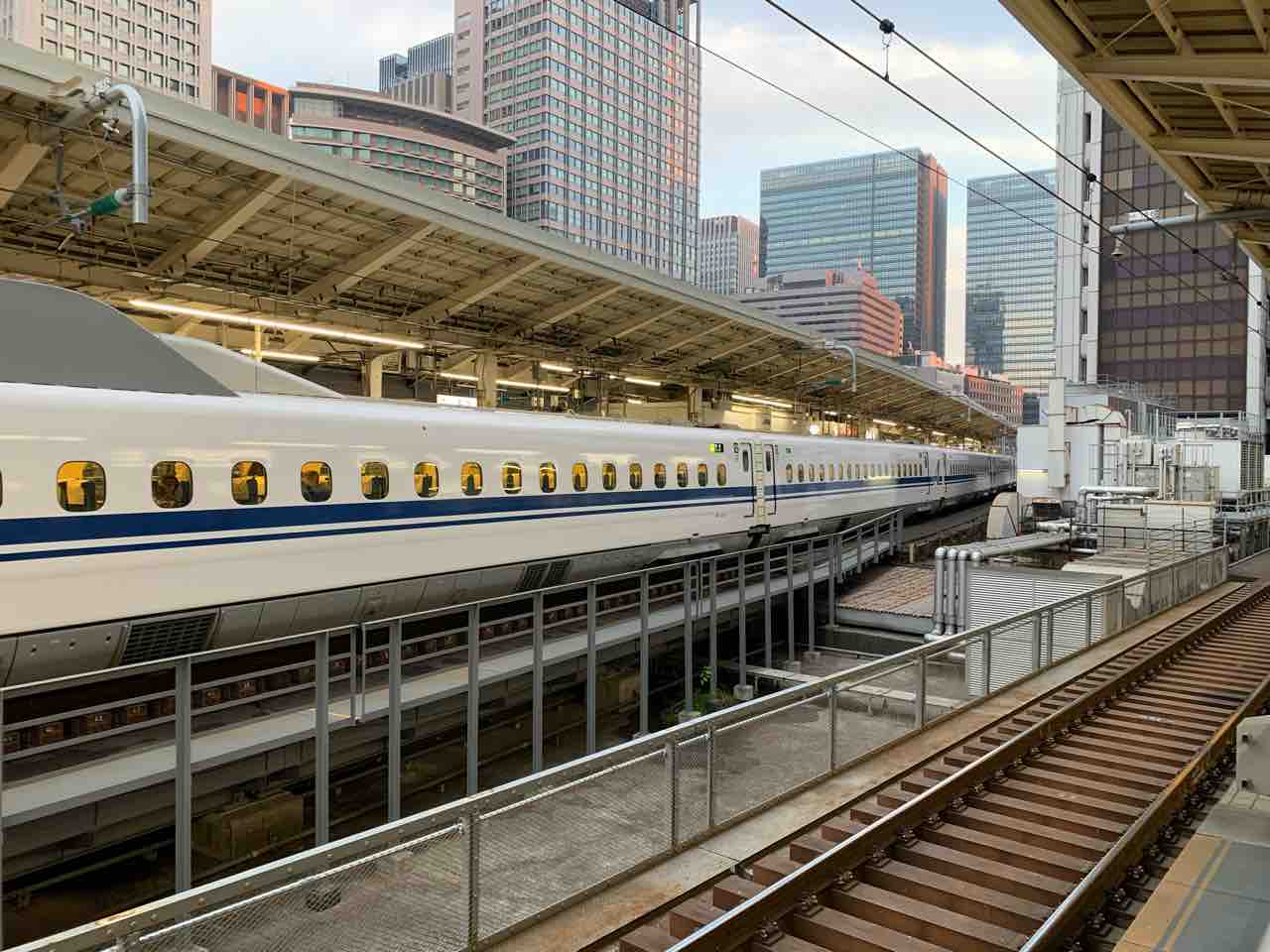 新幹線直通運転計画の跡 東京駅14 15番線ホームを見る れいるのおと