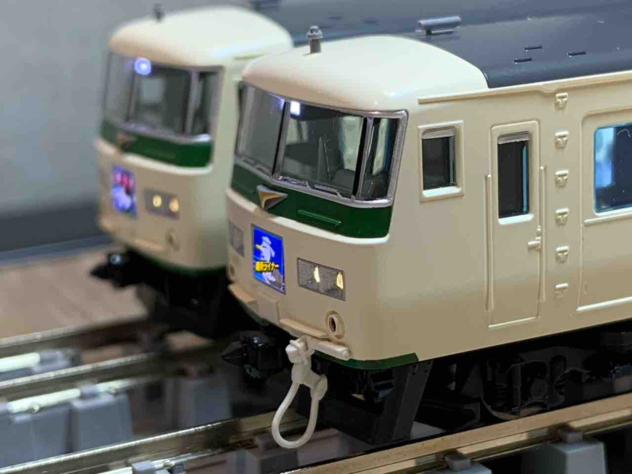 TOMIX 185系(ストライプ塗装) 整備&室内灯搭載 - れいるのおと